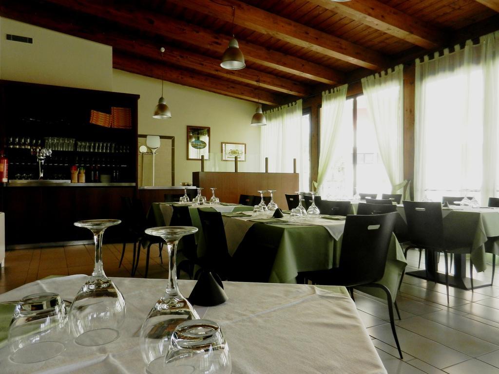 פייבה סנטו סטפנו Hotel Santo Stefano מראה חיצוני תמונה