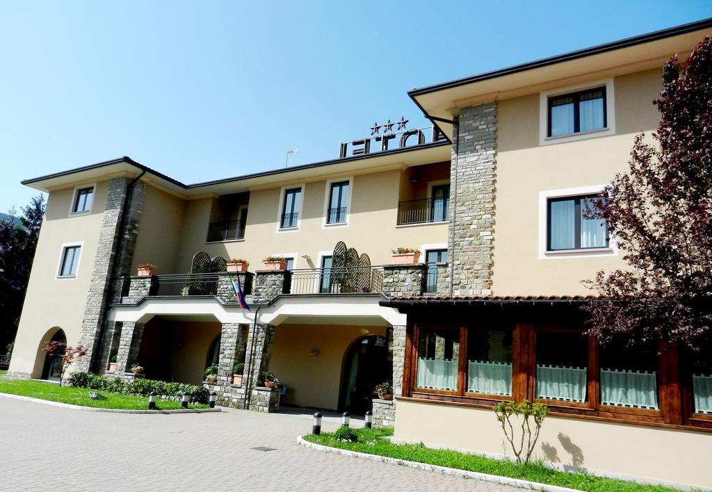 פייבה סנטו סטפנו Hotel Santo Stefano מראה חיצוני תמונה