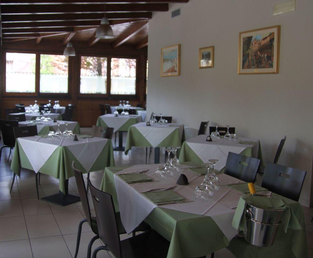 פייבה סנטו סטפנו Hotel Santo Stefano מראה חיצוני תמונה