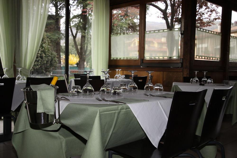 פייבה סנטו סטפנו Hotel Santo Stefano מראה חיצוני תמונה