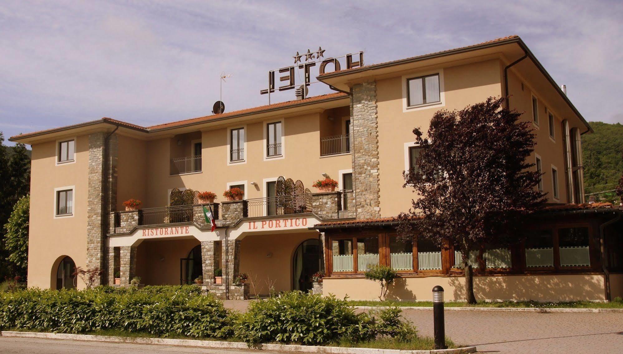 פייבה סנטו סטפנו Hotel Santo Stefano מראה חיצוני תמונה
