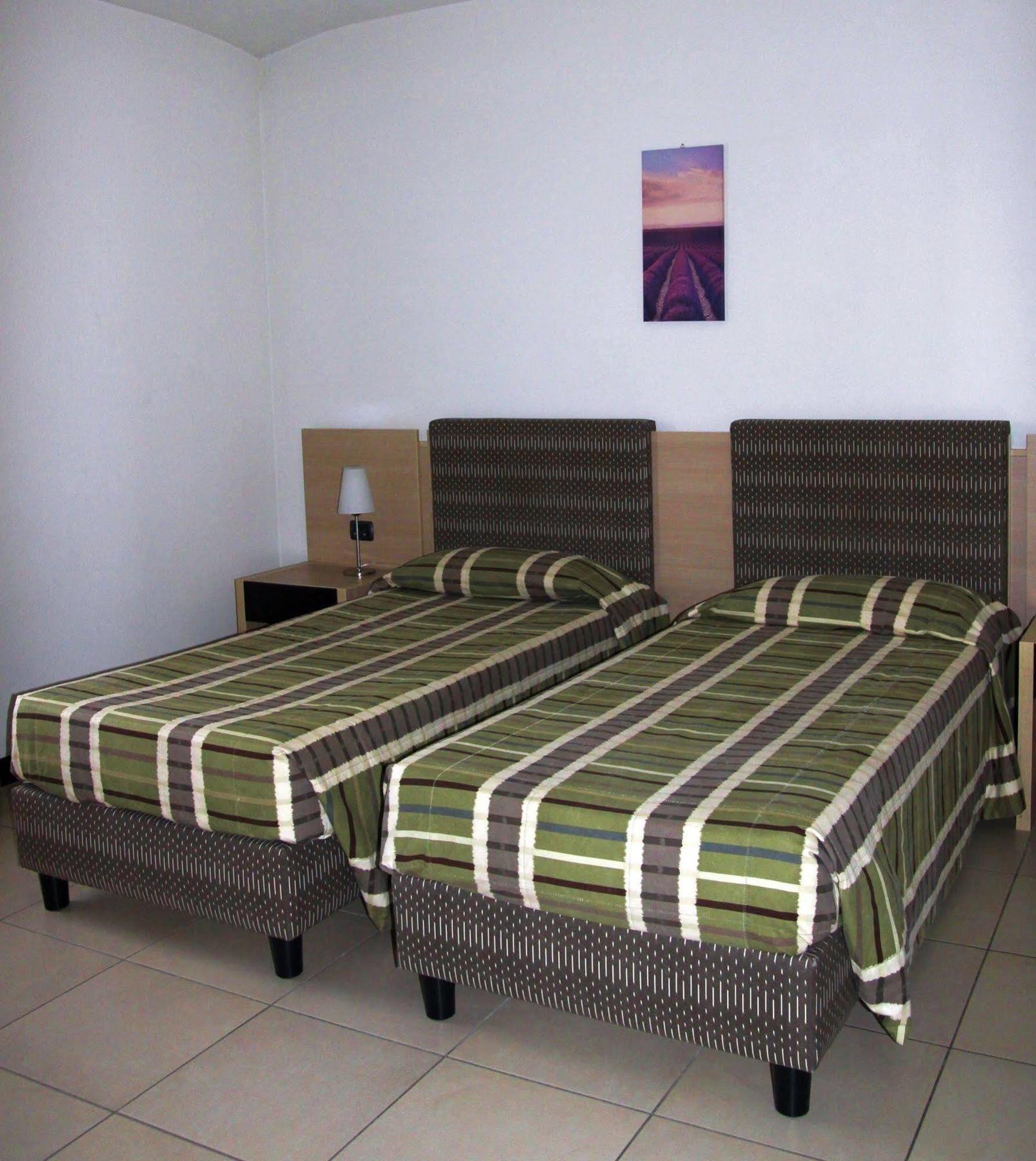 פייבה סנטו סטפנו Hotel Santo Stefano מראה חיצוני תמונה