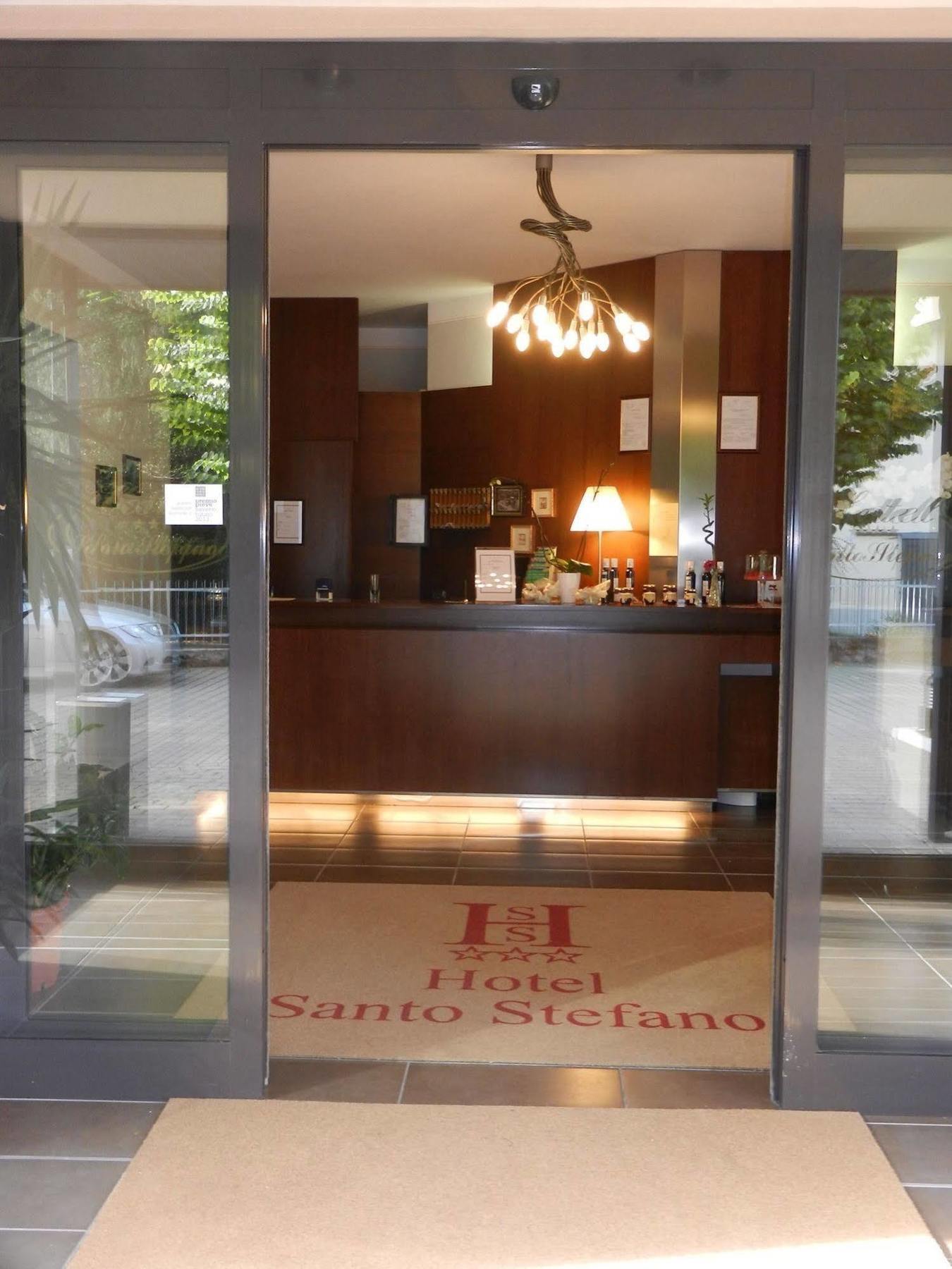 פייבה סנטו סטפנו Hotel Santo Stefano מראה חיצוני תמונה